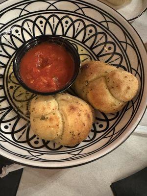 Garlic knots