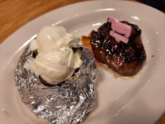 Steak & baked potato