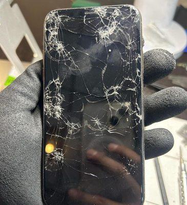 iPhone 11 screen repair