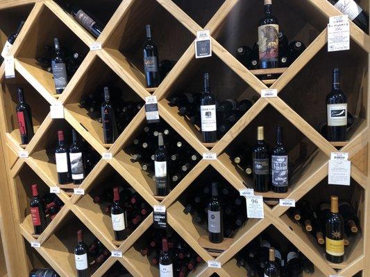 Highlands Ranch Wine & Spirits