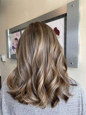 Hi-lift color balayage