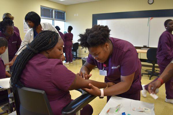 Southeastern Institute Charleston medical assisting students.