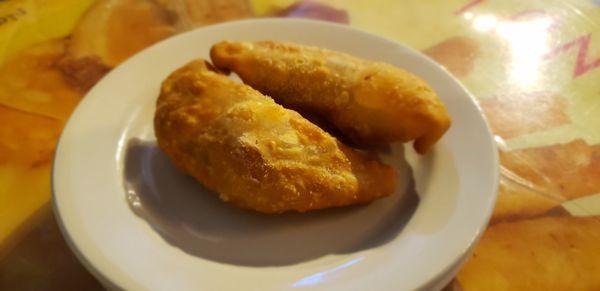 Complementary empanadas, nice