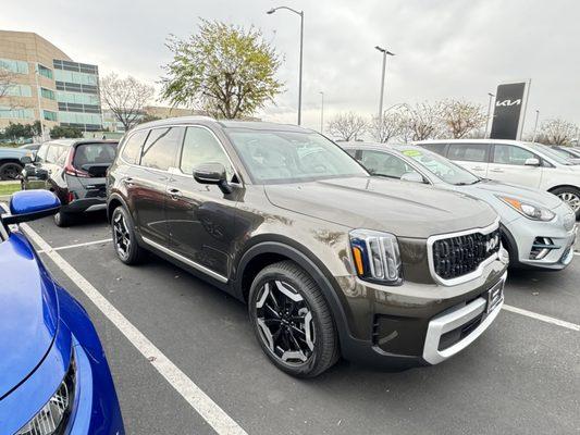 Kia Telluride EX X