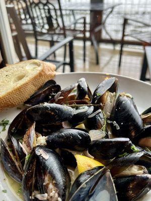 The BEST Penn Cove Mussels