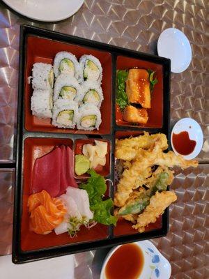 Hanabishi Bento ($17.75)