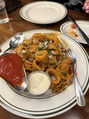 Buffalo fried calamari