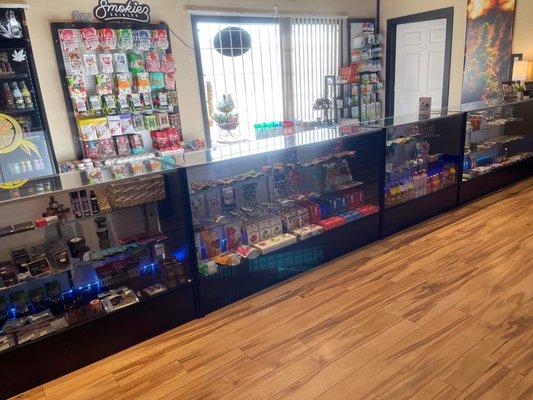 Cannazone Dispensary : Edibles & Infused Beverages Located on Guide Meridian Bellingham, Whatcom County