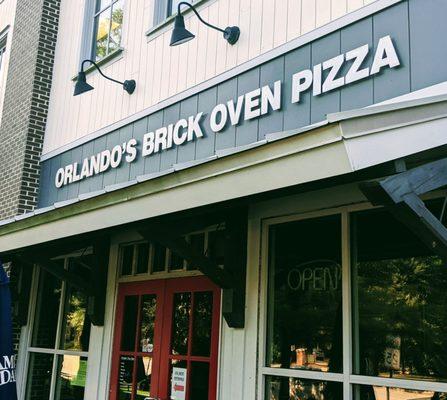 Orlando's Brick Oven Pizza