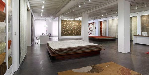 Atelier Lapchi Chicago - Find hand-woven custom carpets in silk and wool