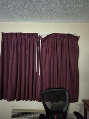 Saggy drapes