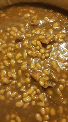 Molasses baked beans