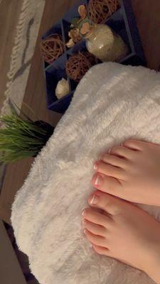 White tip pedicure