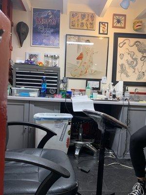 Tattoo station