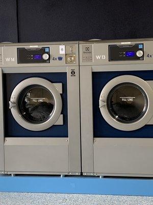 WaveMax Laundry