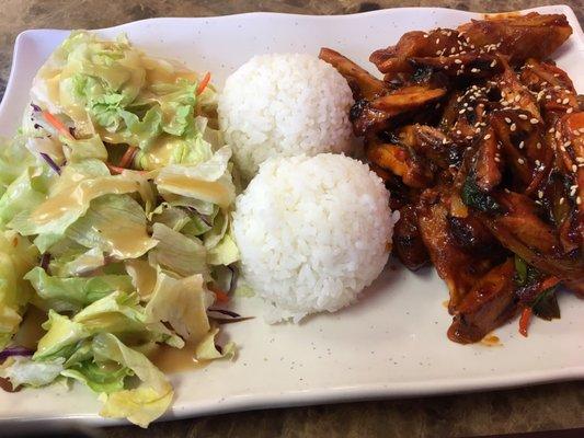 Spicy chicken w/ spicy gyoza (not crispy)