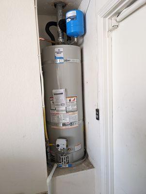 Hot water heater installation in Palm Springs