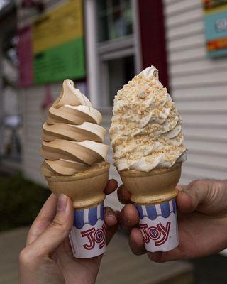 Coffee and maple swirl creemee and maple creemee with maple Sprinkles   Ig @josieinflavortown