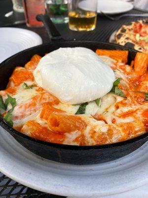 WF Baked Creamy Rigatoni w Burrata