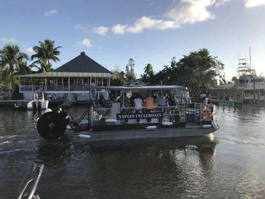 Awesome Party Boat!