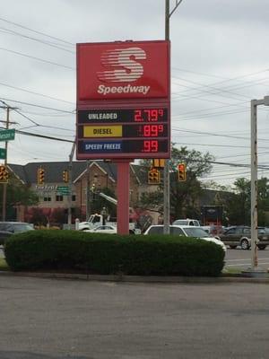 .03 off a gal. with card at Kenney Rd. Speedway.