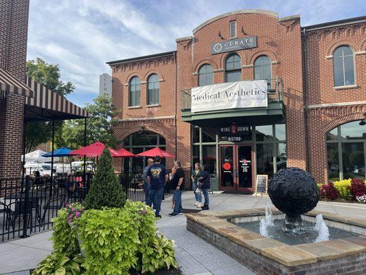 Great little restaurant in Cambridge Square Ooltewah.