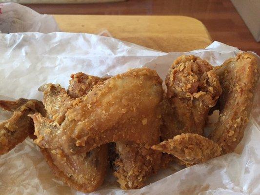 Fried chicken wings