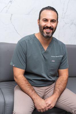 Meet Dr.
Danny Aframian!