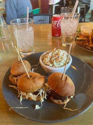 Crab cake sliders