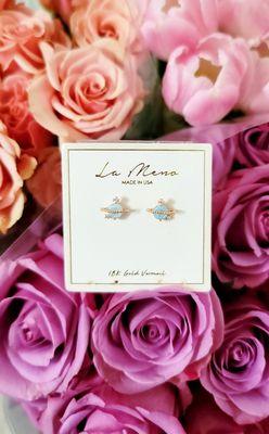 Celestial earrings from vendor La Meno