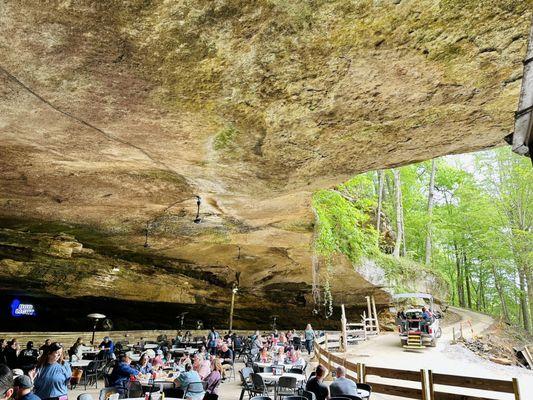 Cave Dining