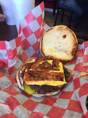 Bacon cheese burger