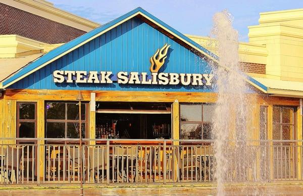 Steak Salisbury & Lagoon Bar offer nightly food & drink specials