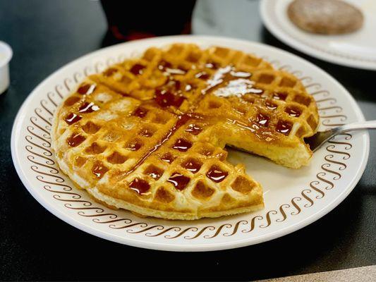 Yummy WH waffles so fluffy inside crispy outside with savory sausage yum yum yum Winners Circle :)..