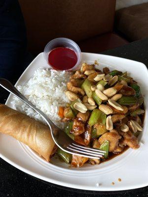 Kung Pow Chicken lunch special