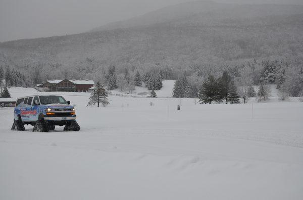 Winter tours on Mt. Washington in our famous SnowCoach! Book online.