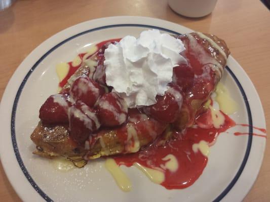 Stuffed French Toast with Strawberry Vanilla--not only delicious,  but artful too!