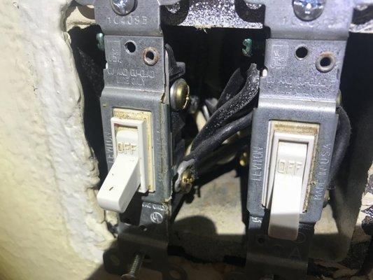 We installed CO/ALR switches for a client. The previous electrician did not choose to tighten all the connections as shown here.