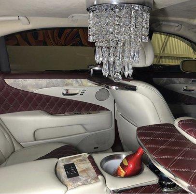 Rear seat with easy removable chandelier