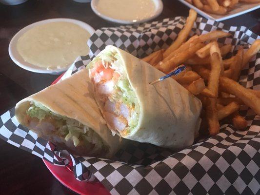 Crunchy Shrimp Wrap & fries