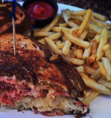 The Reuben Sandwich!! Oh so good.....