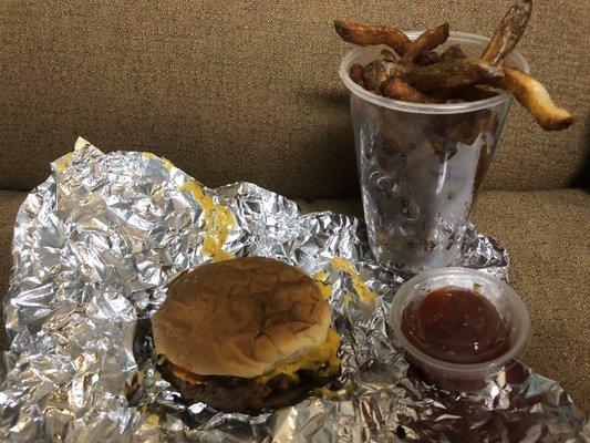 Cheeseburger and fries