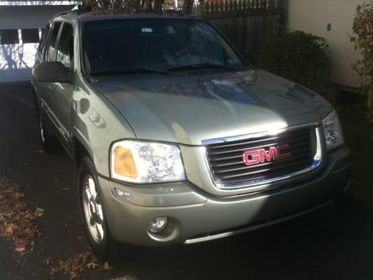 My 2004 GMC Envoy after detailing. Like new!