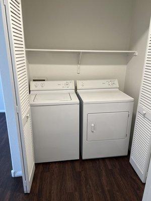 Full Size Washer and Dryer