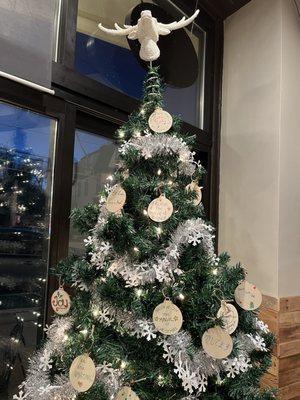 The Cedar Bean's Kindness Tree project helped raise money for local charities Project Cheer Up and JustinTime Foundation