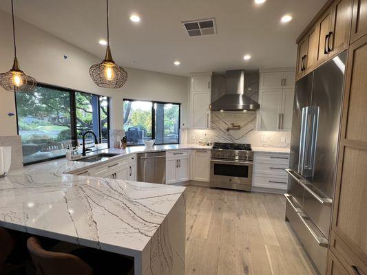 Kitchen with quartz countertops