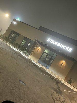 A Closed Starbucks taken at 610AM!