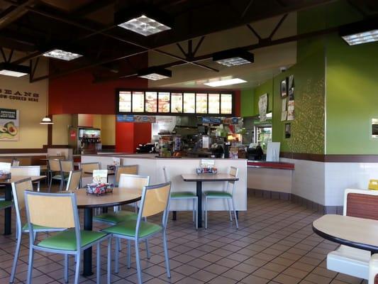 Del Taco - Perris Ca  (Case Rd)