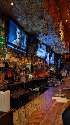 Cool bar