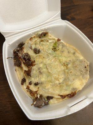 Gordita carne asada